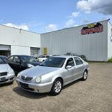 Lancia Lybra 2.0i LX 82000 KM AUTOM NAVI ALU KLIMAAUTOM - Lancia: Km0