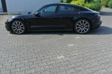 Porsche Taycan,schw/schw,20",luft,ACC,pano,perf batt,kam - Porsche Taycan in Köln