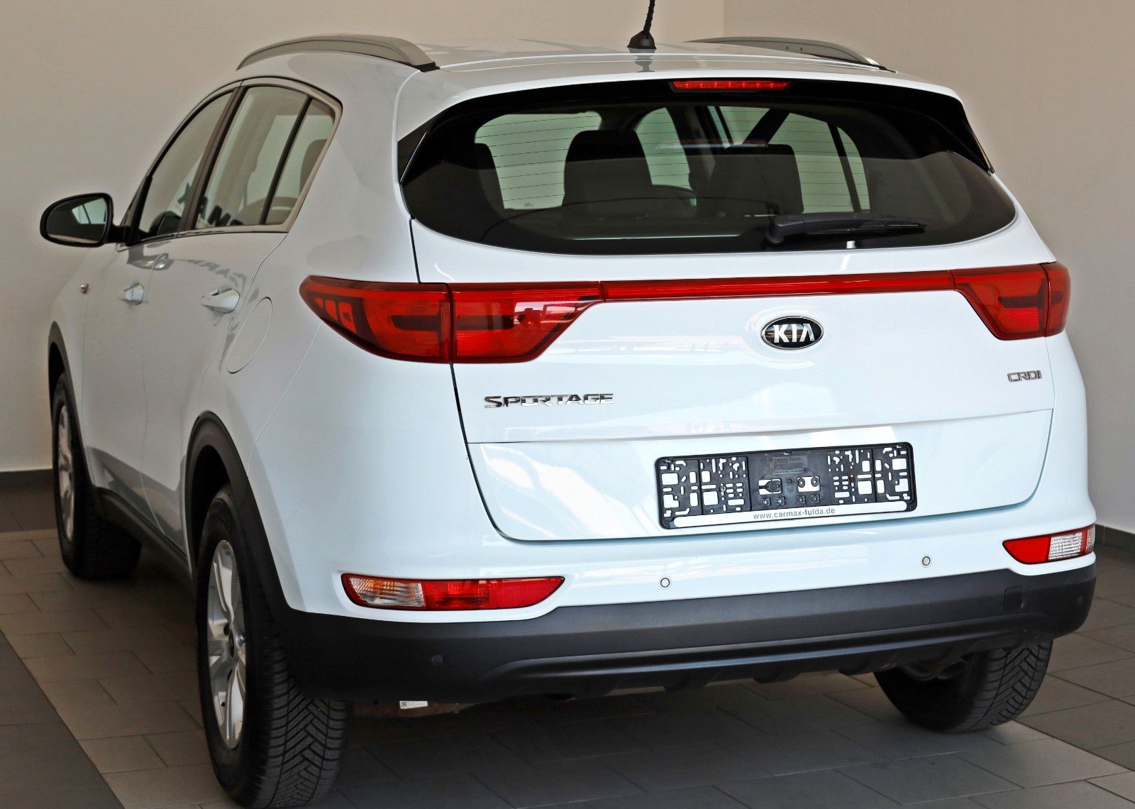 Fahrzeugabbildung Kia Sportage Edition 7 2WD SH,PDC,8 fach bereift