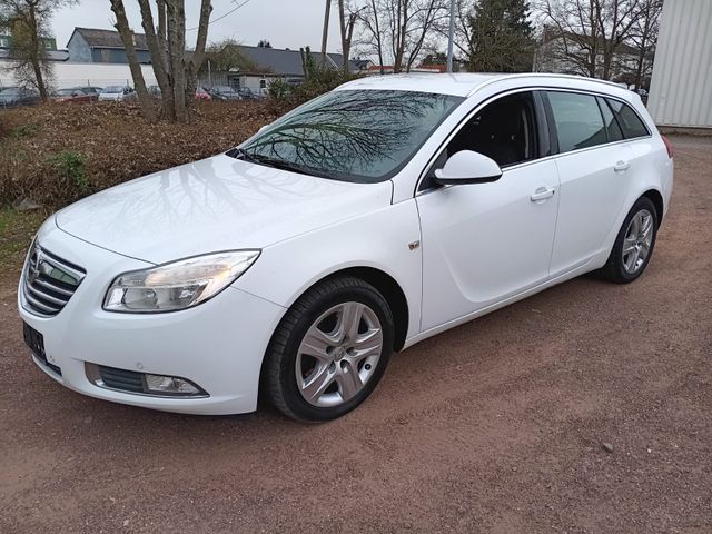 Opel Insignia A Sports Tourer Edition