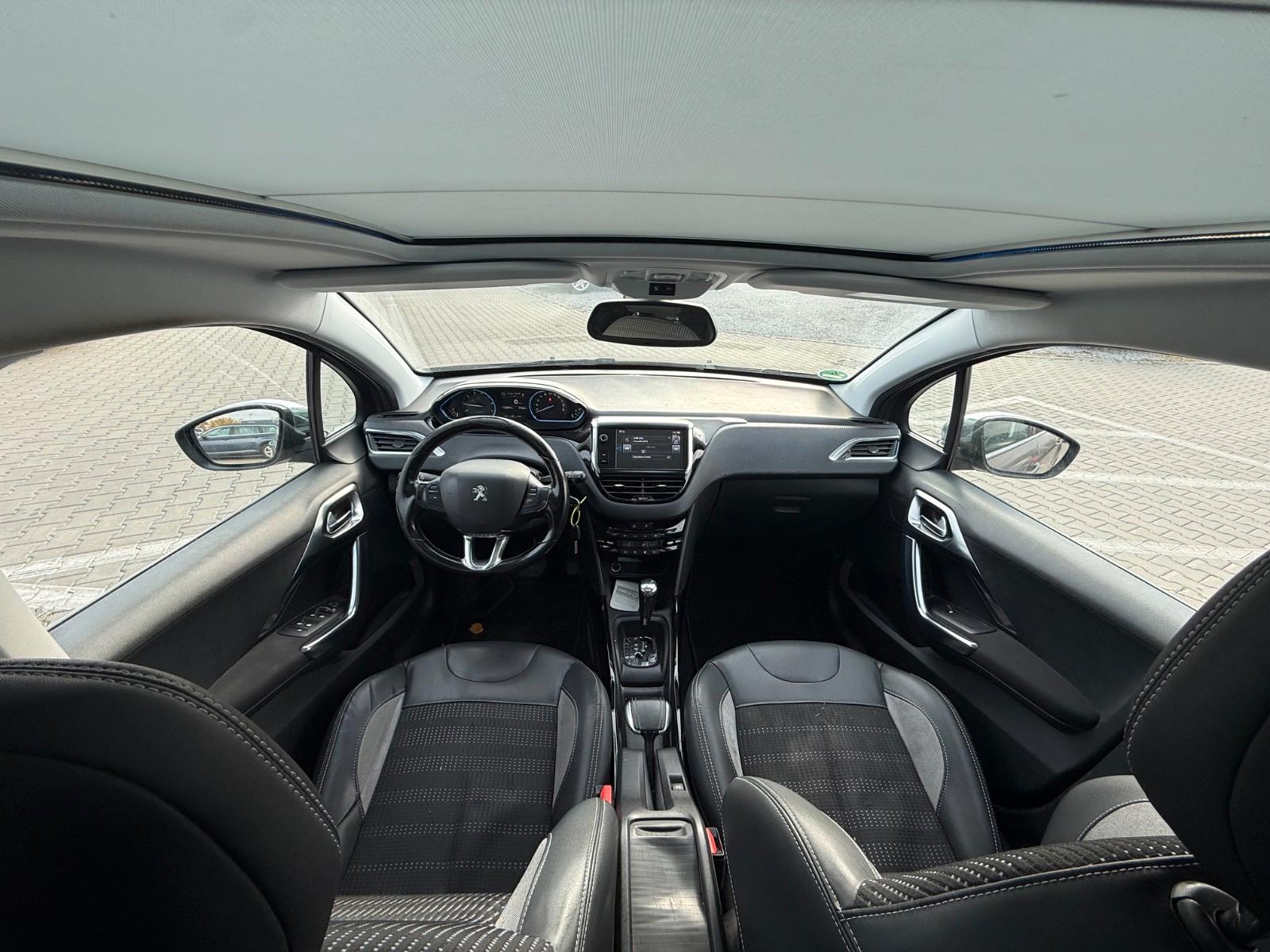 Peugeot 2008 2015 — photo 10