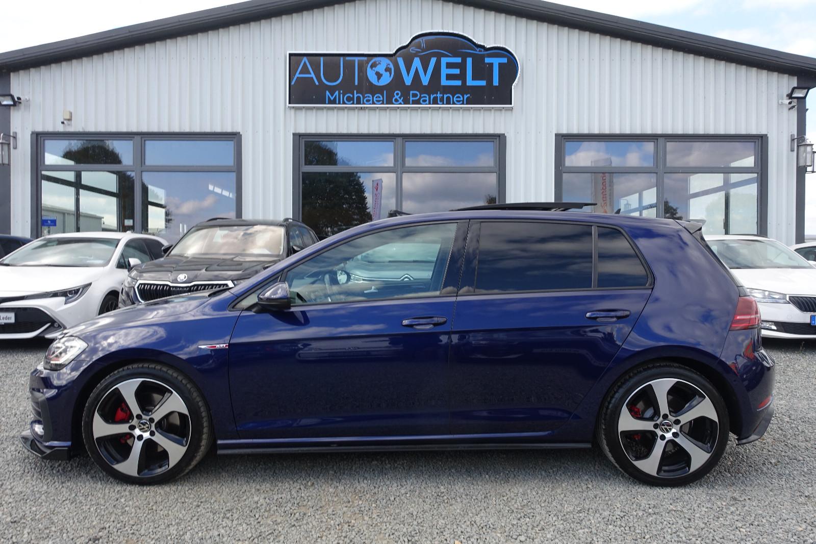 Volkswagen Golf VII GTI 2.0 KAM LED NAV LEDER Insp+TÜV Neu