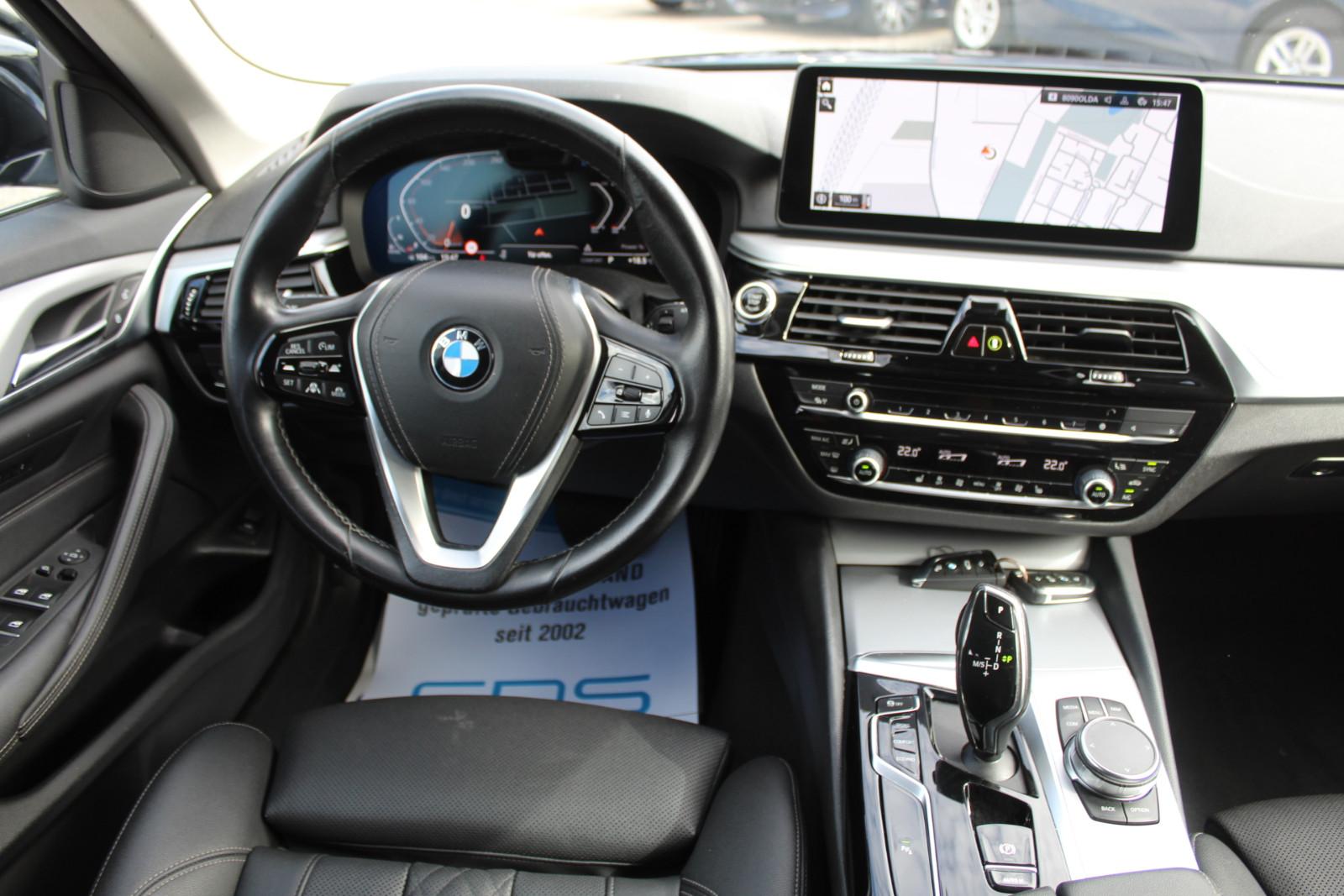 BMW 520d xDrive Tour. +HUD+Sportsitz+MEMORY+DAB+ACC+