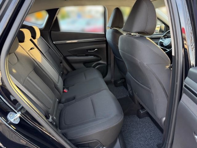 Fahrzeugabbildung Hyundai Tucson Select Mild-Hybrid 2WD +KLIMA+LED+RFK+PDC