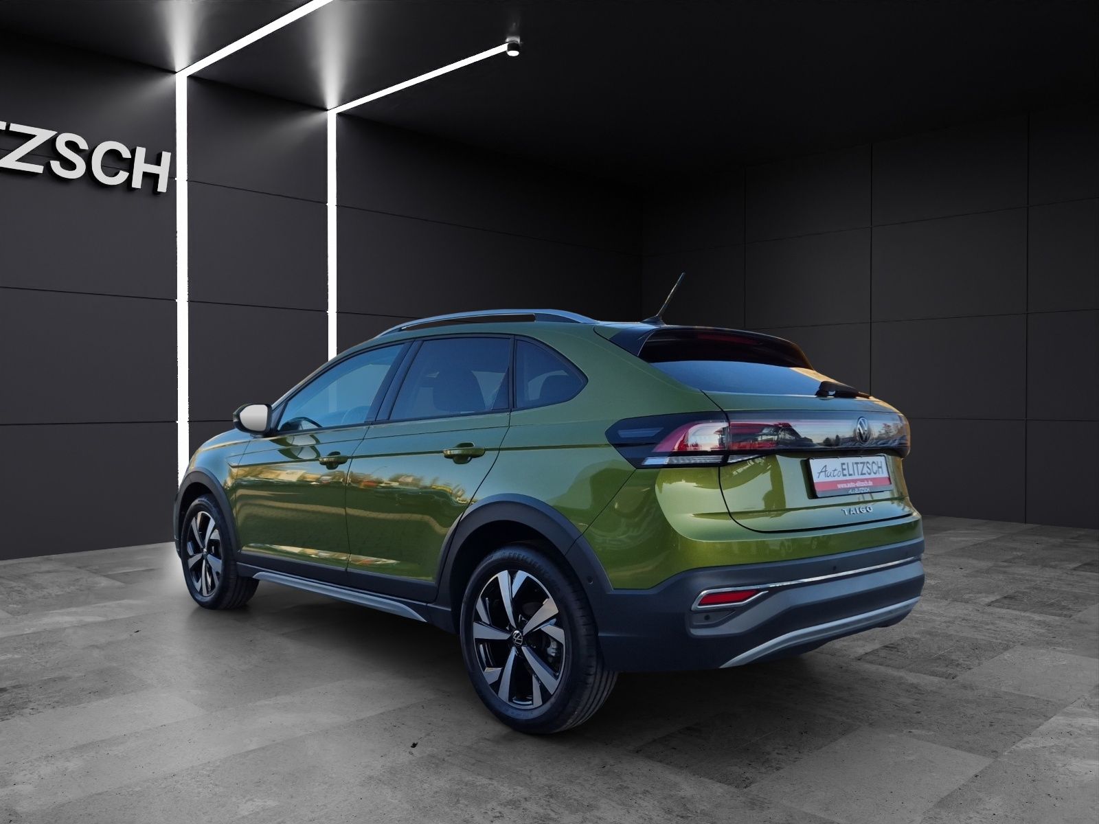 Fahrzeugabbildung Volkswagen Taigo 1.0 TSI Style DSG Matrix RFK SHZ ACC APP