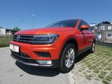 Volkswagen Tiguan Highline BMT/Start-Stopp 4Motion*Head-Up* - mit Benzin-Antrieb: Alcantara, Beheizbares Lenkrad, Geländewagen