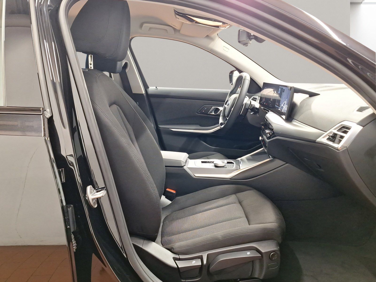 BMW 320 - Bild 5