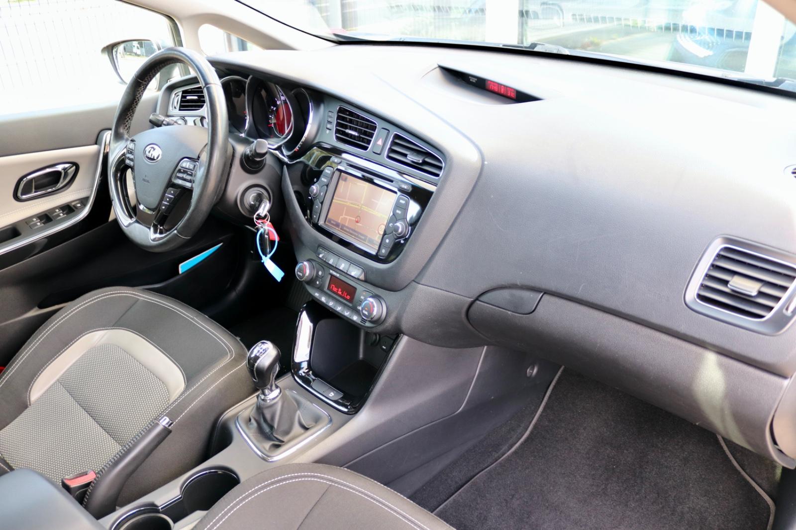 Kia cee'd Sportswagon AHK Navi SHZ Klima Kamera