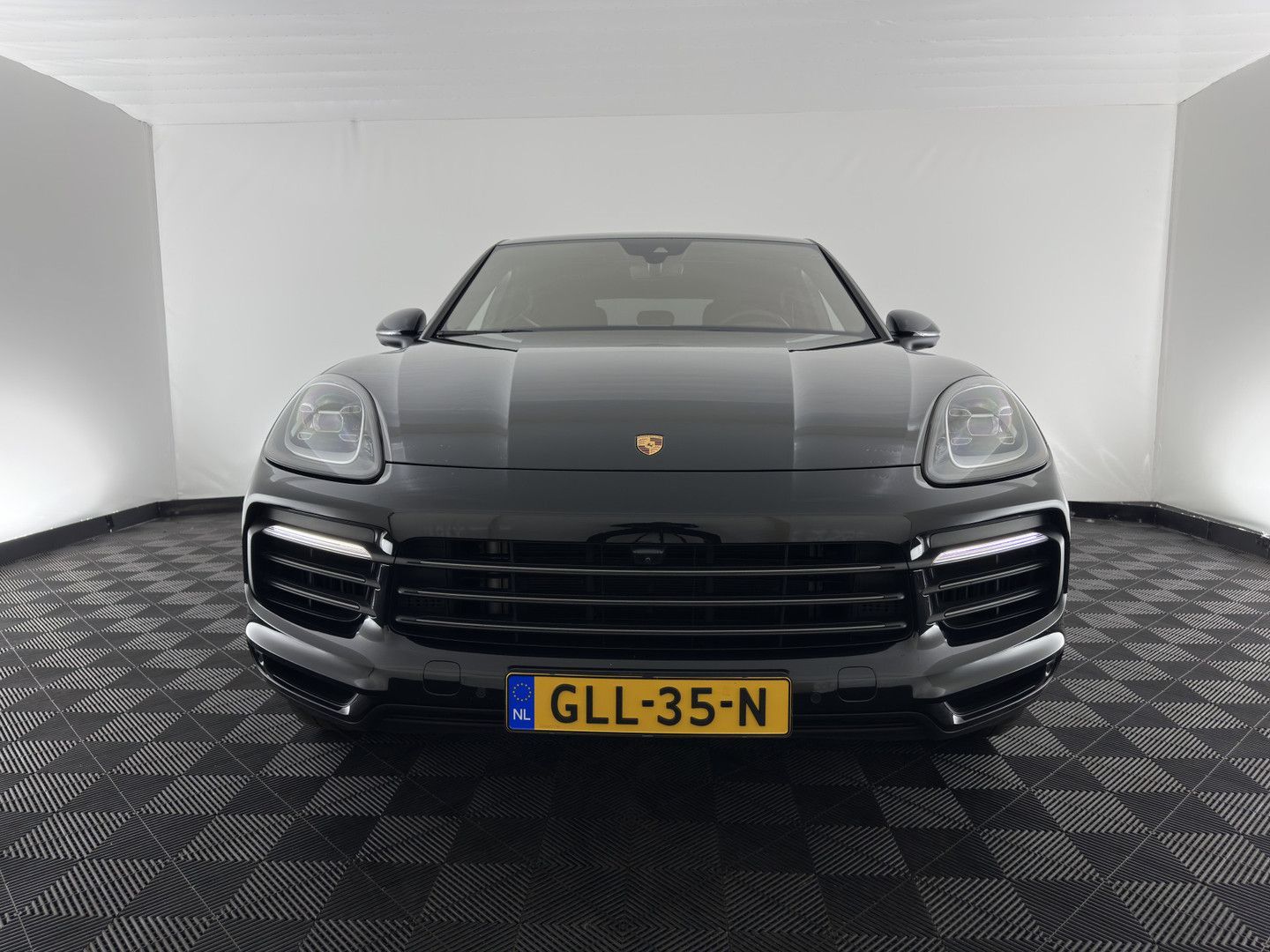 Porsche Cayenne Coupé 3.0 E-Hybrid Platinum Edition (Plu imagem 2