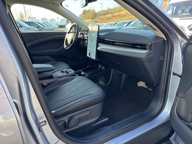 Fahrzeugabbildung Ford Mustang Mach-E eMotor Basis #99kWh #AHK #Keyfree