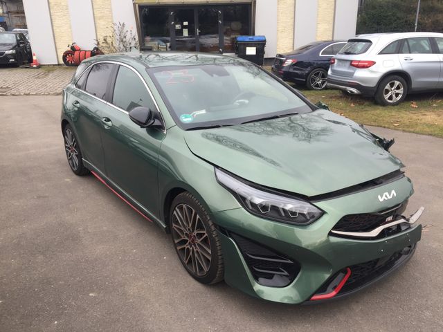 Kia Ceed GT   1,6