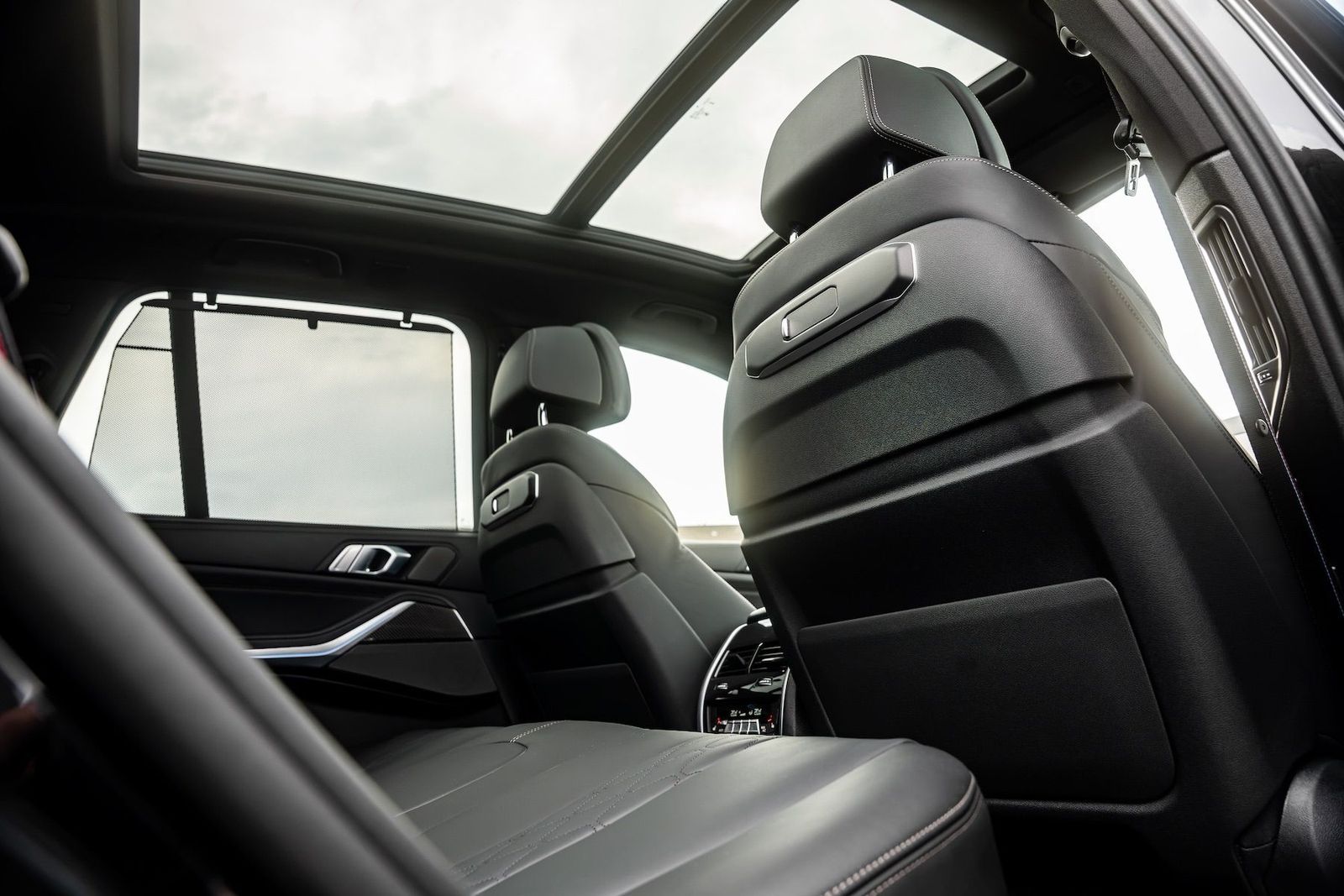 Fahrzeugabbildung BMW X5 40d xD M-SPORT PRO|AHK|MASSAGE|LIFT|CARBON