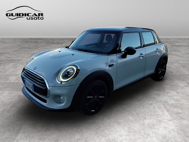 MINI Mini IV F55 2018 5p - Mini 5p 1.5 Cooper D 