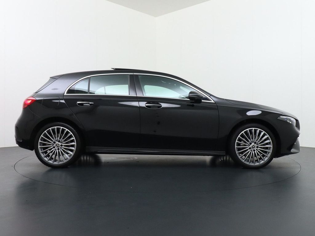 Mercedes-Benz A 250 e Star Edition AMG Line Plus panorama dach
