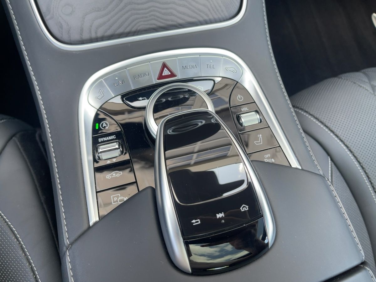 Fahrzeugabbildung Mercedes-Benz S 560 4M Coupe AMG/360°/Exklusiv/Burmester/20''