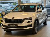 Skoda Karoq Tour| LED| LKH|SHZ+hinten| 1-HAND|SCHECKHE - gebrauchte Skoda Karoq aus dem Jahr 2024