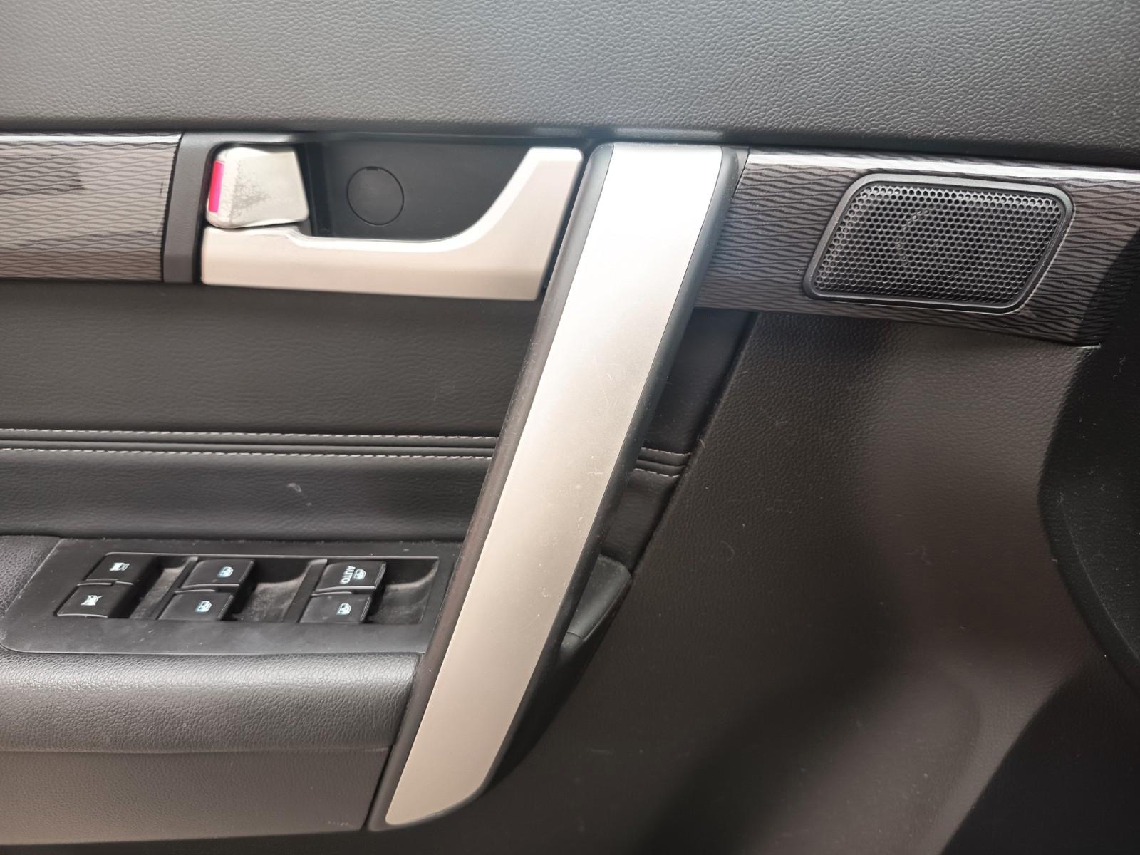 Chevrolet Captiva 2014 — photo 9