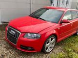 Audi A3 2 Liter ttdi 140 ps quattro sline viele... - Audi A3: 140 Ps
