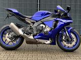 Yamaha YZF R1 RN32 in absolutem Top-Zustand - YAMAHA YZF R3