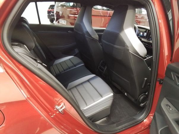 Volkswagen Golf - Bild 9