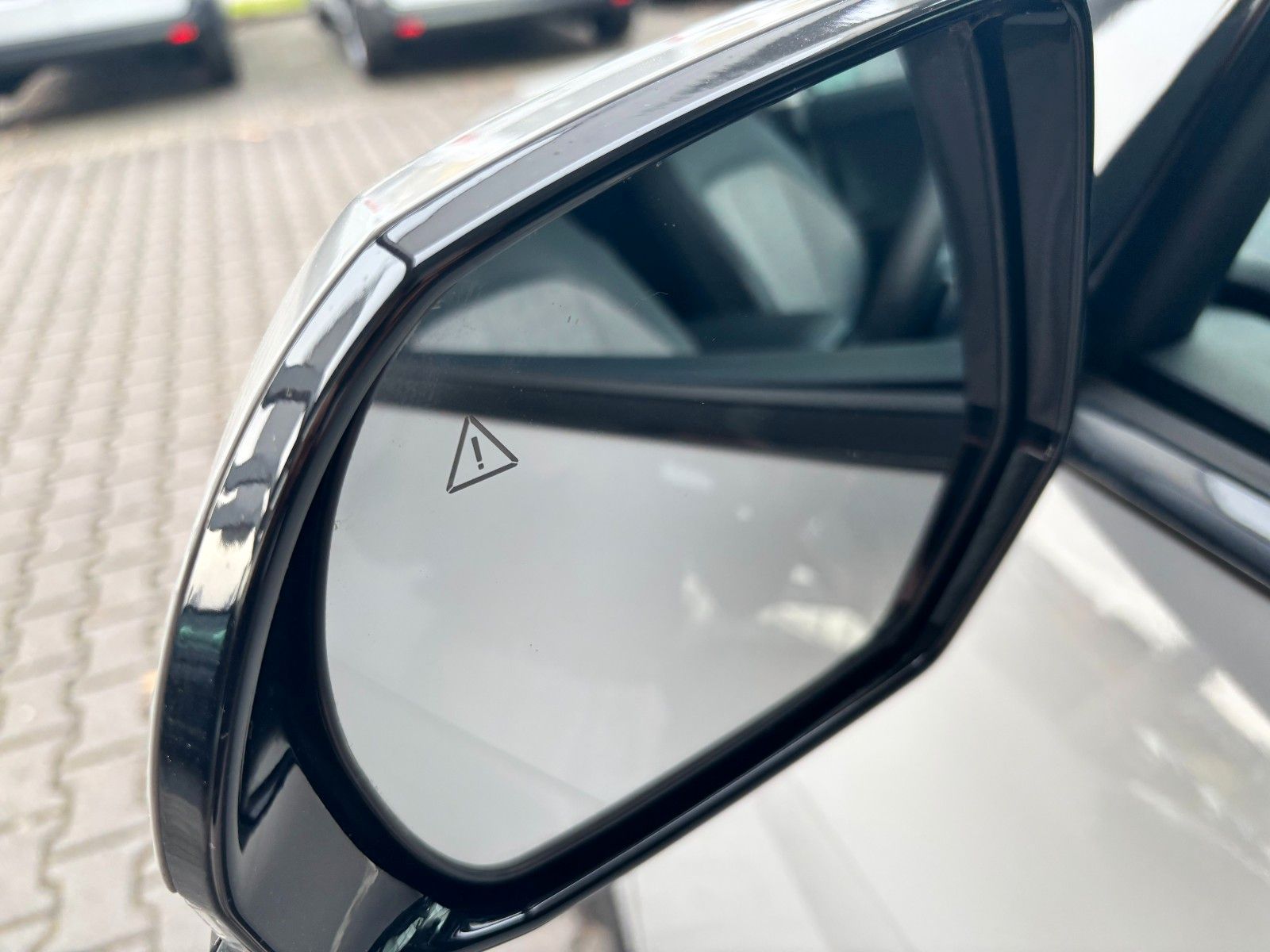 Fahrzeugabbildung Hyundai IONIQ 5 77,4 Wh 239kW 4WD Techniq/BOSE/PANO!