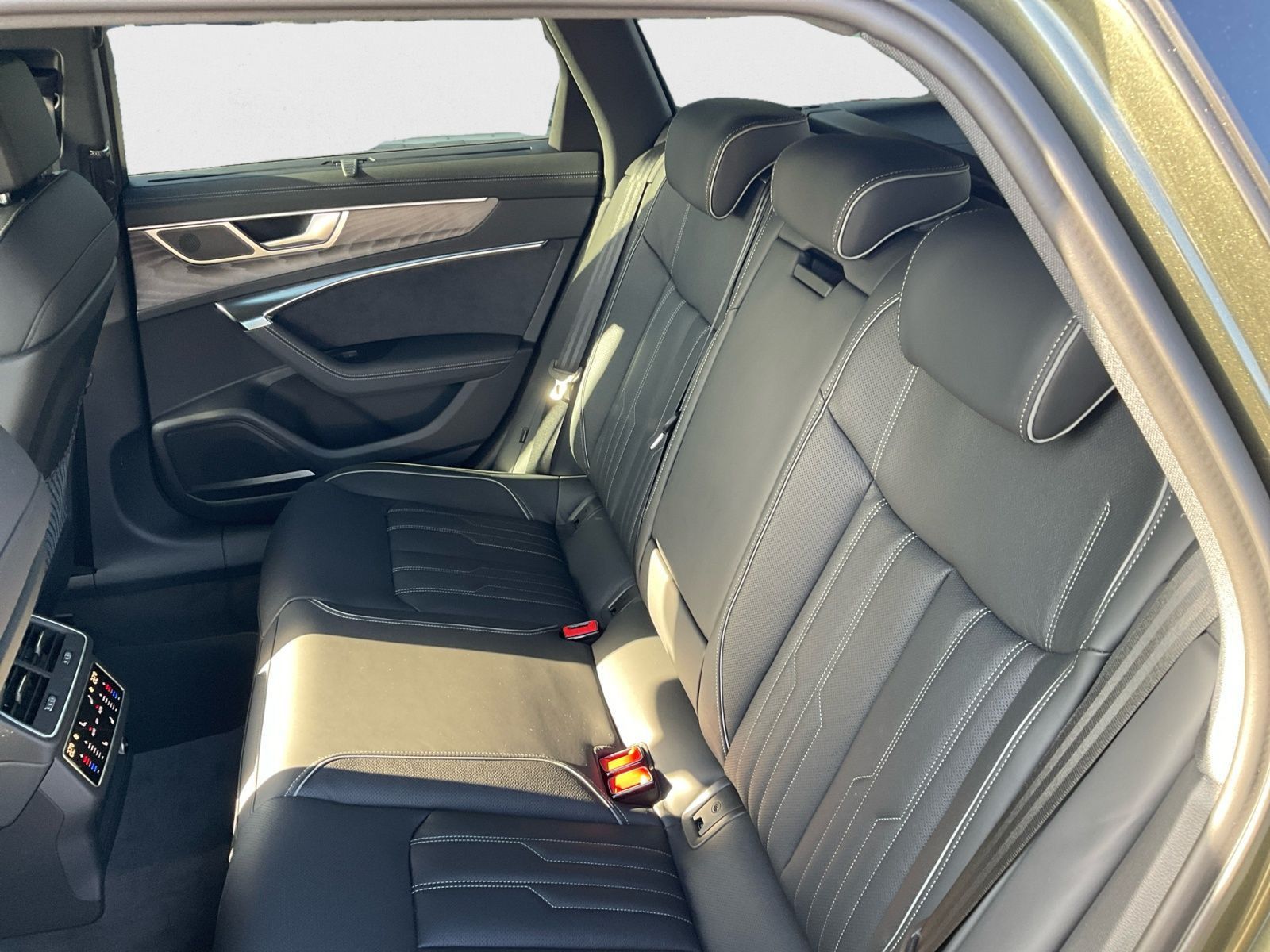 Audi A6 - Bild 14