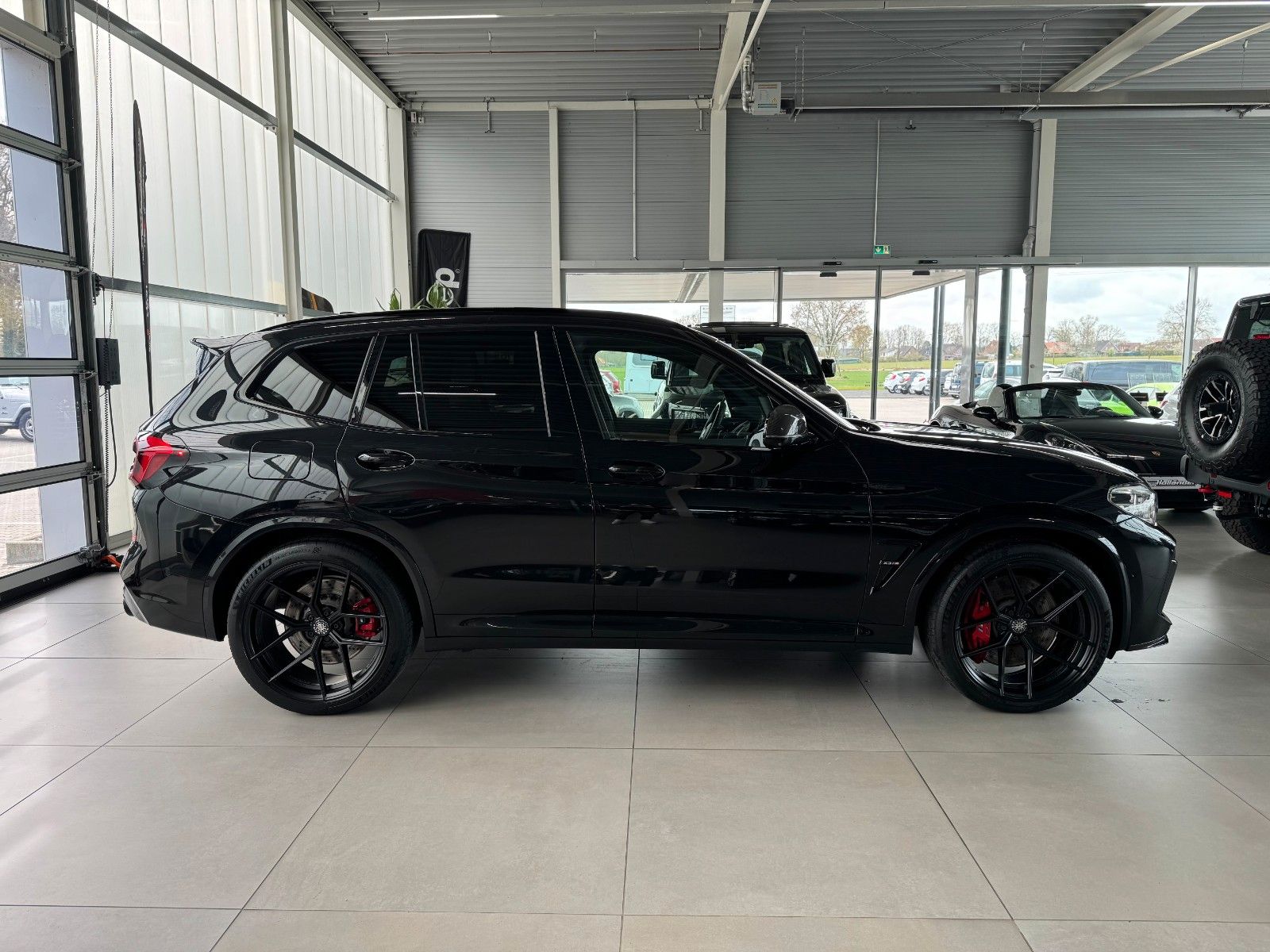 Fahrzeugabbildung BMW X3 M xDrive Competition AGA + Compound-M-Bremse