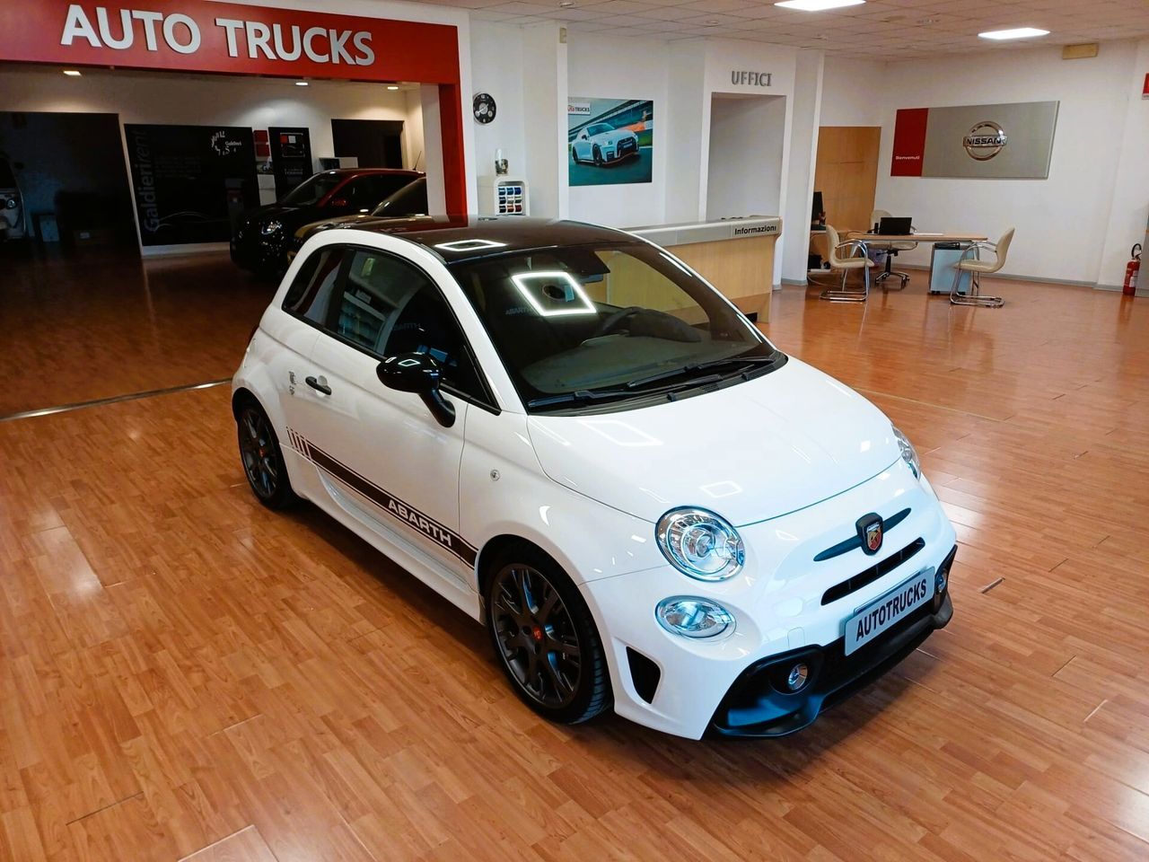 Abarth 595 COMPETIZIONE SABELT imagem 2