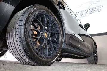 Porsche Macan - 7
