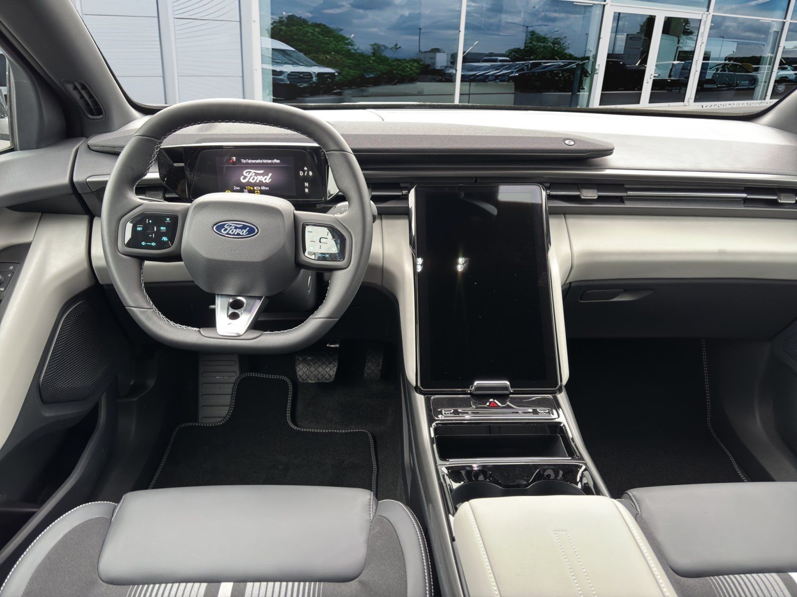 Fahrzeugabbildung Ford Capri eMotor 210 kW RWD