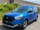 Dacia Dokker Stepway Celebr. TCe 120/1.Hand/Navi/Klima - Dacia: Kleinbus