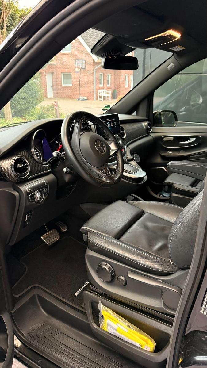 Mercedes-Benz Leder/AHK/2 Schiebetüren/Tisch/Sound