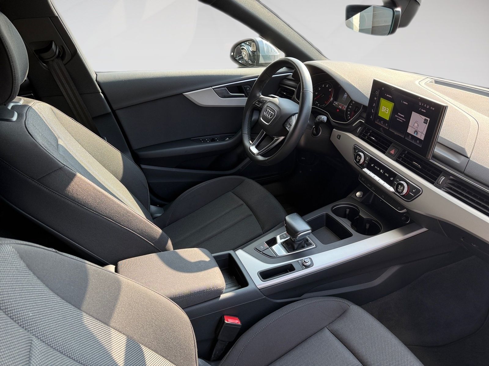 Audi A4 - Bild 9