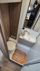 Carado T 448 PRO+*MJ25*5.Sitzpl*VollLED*SafetyP*Sofort!