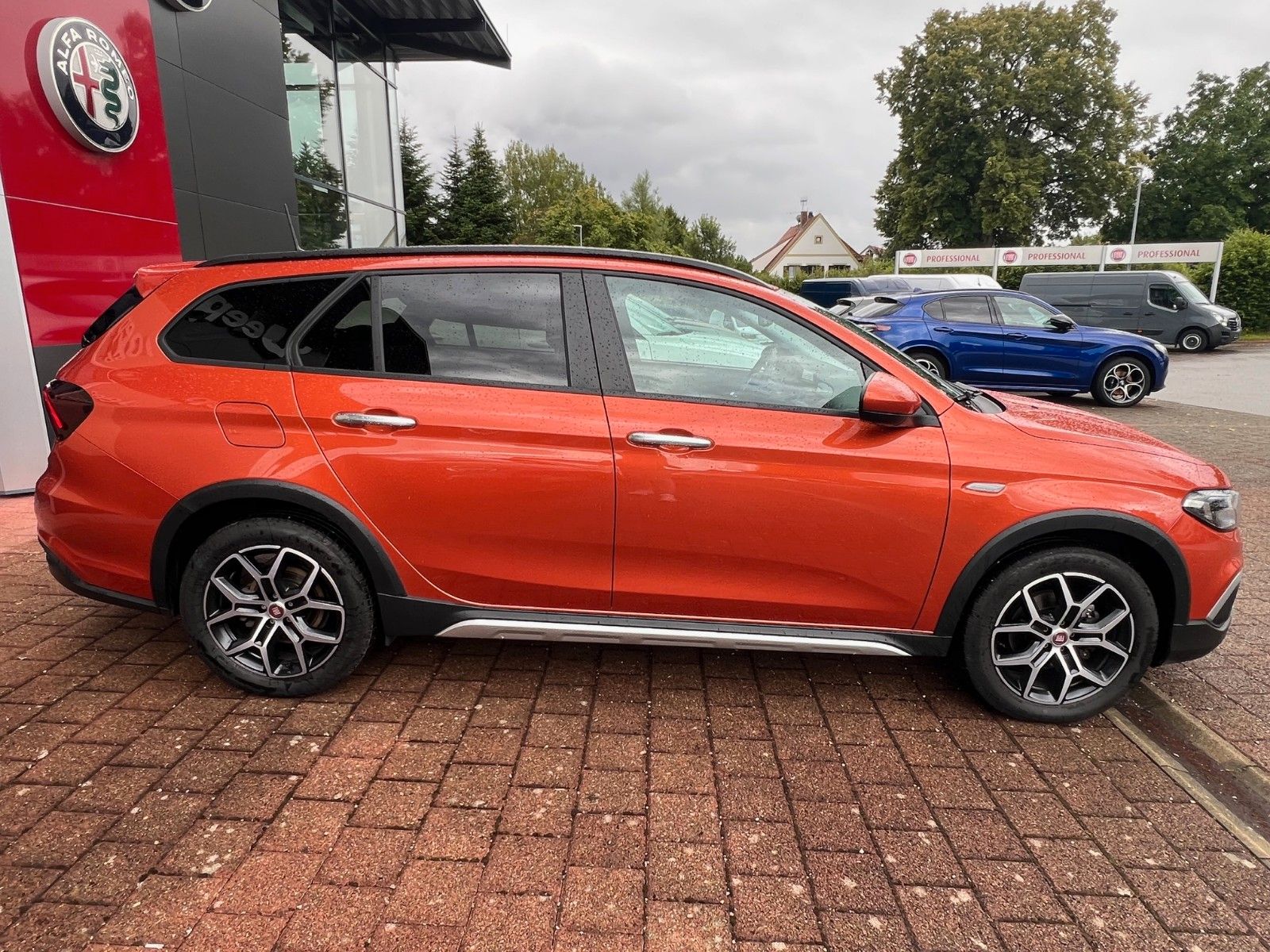 Fahrzeugabbildung Fiat Tipo Cross