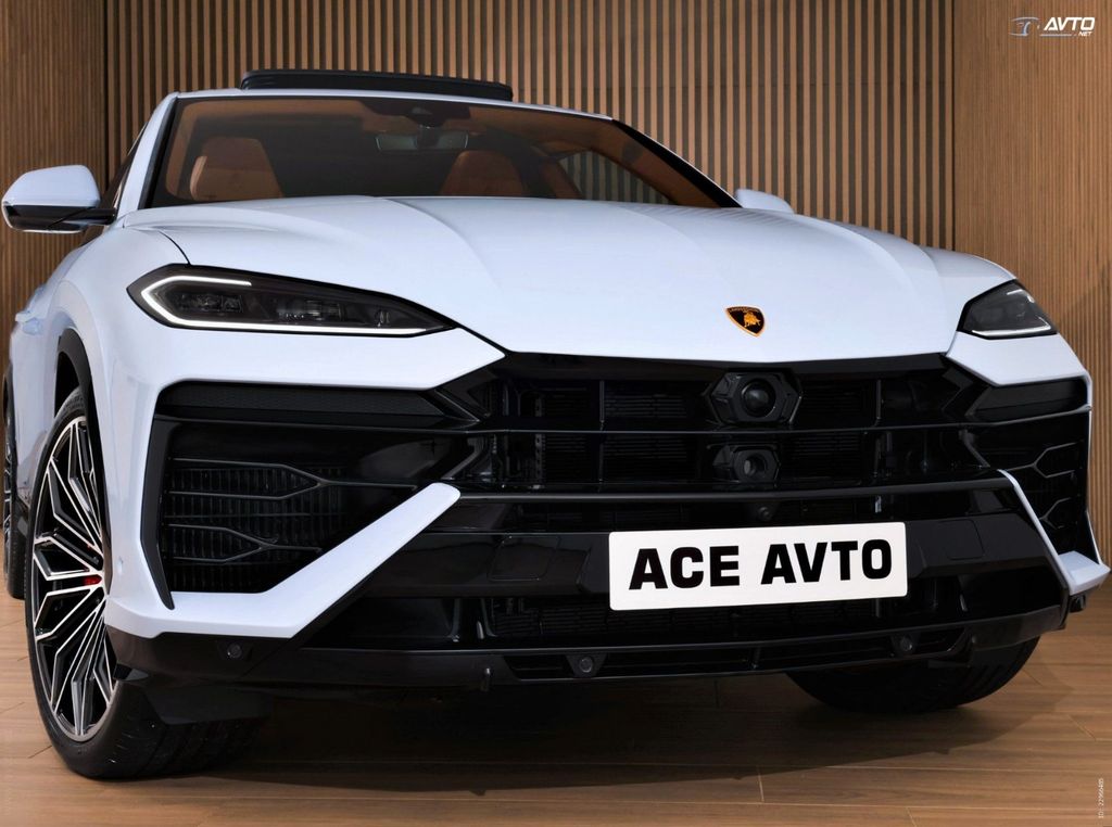 LAMBORGHINI Urus 2026