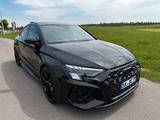 Audi RS3 Lim. 2.5 TFSI quattro*VOLLAUSSTATTUNG* - Audi RS3 in Halle