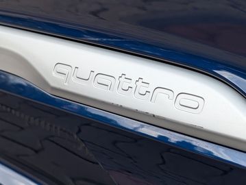 Audi Q7 - 12