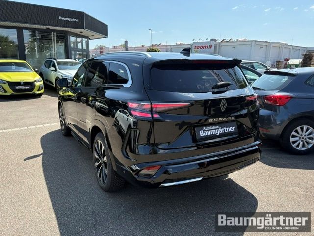 Fahrzeugabbildung Renault Espace Techno E-Tech Hybrid 200 7-Sitzer/Kamera - mit KI generiert/bearbeitet