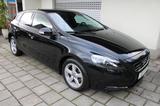 Volvo V40  T2 You BiXenon Klimaautomatik Sitzhzg PDC R - Volvo V40 mit Benzin-Antrieb: Limousine