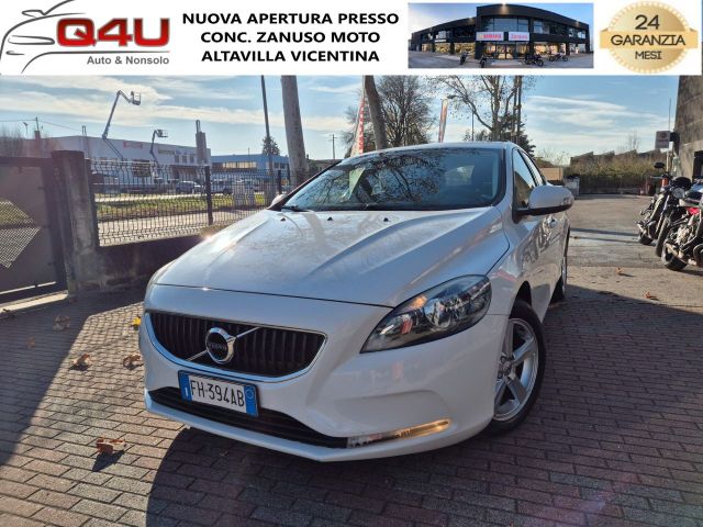 Volvo V40 D2 BUSINESS MY17 E6B -- 24 m/GARANZIA!