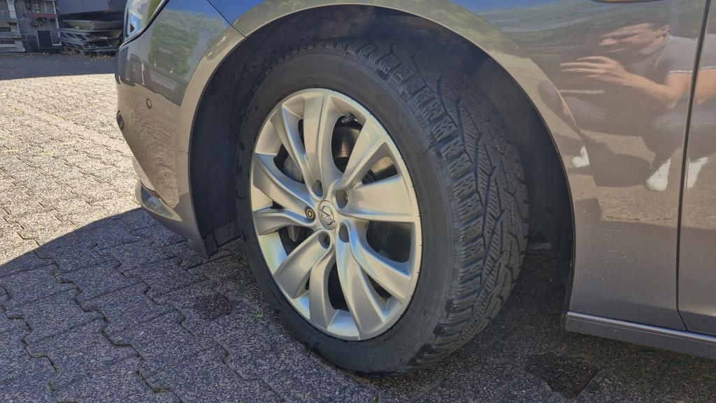 Autohaus Zimpel - Opel Insignia ST 2.0T Allrad Winterräder+AHZV+Head-Up - Bild 7 Autohaus Zimpel - Opel Insignia ST 2.0T Allrad Winterräder+AHZV+Head-Up - Bild 7