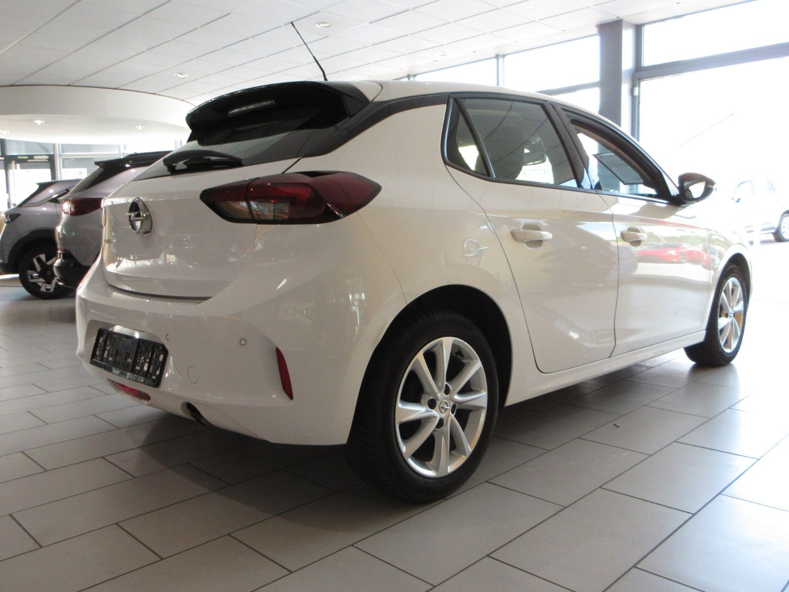 Fahrzeugabbildung Opel Corsa F Elegance 1.2T LED/NAVI/PDC/ALU