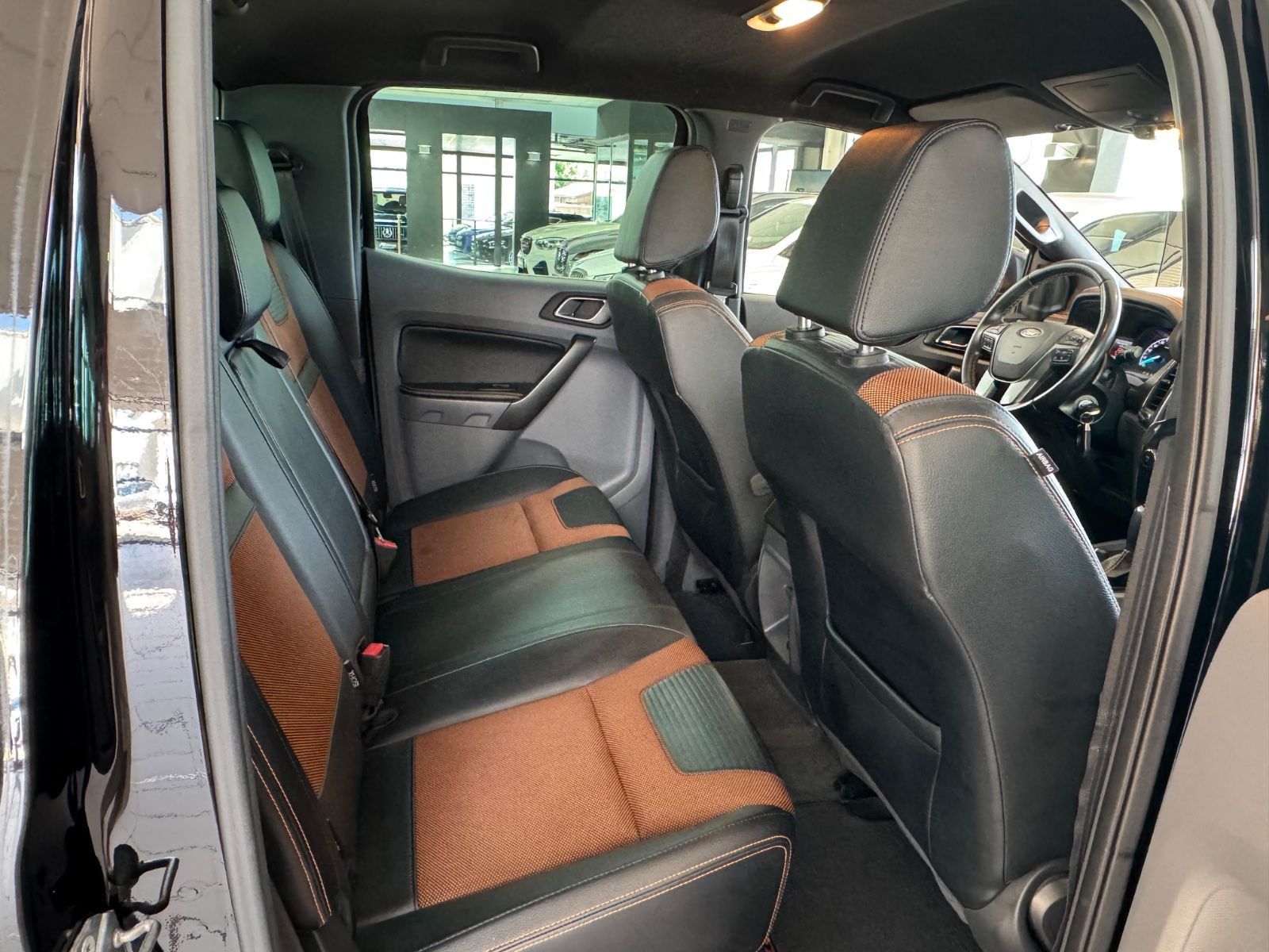 Fahrzeugabbildung Ford Ranger Wildtrak Doppelkabine 4x4/AHK/R-Cam/Navi