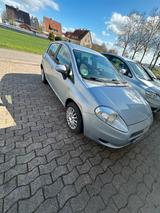 Fiat Punto 1.2 Benzin top Zustand - gebrauchte Fiat Punto aus dem Jahr 2009