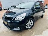 Toyota Verso Travel*Klima*NAVI*TEMPOMAT*Servo*TOUCH*PDC - gebrauchte Toyota Verso aus dem Jahr 2012