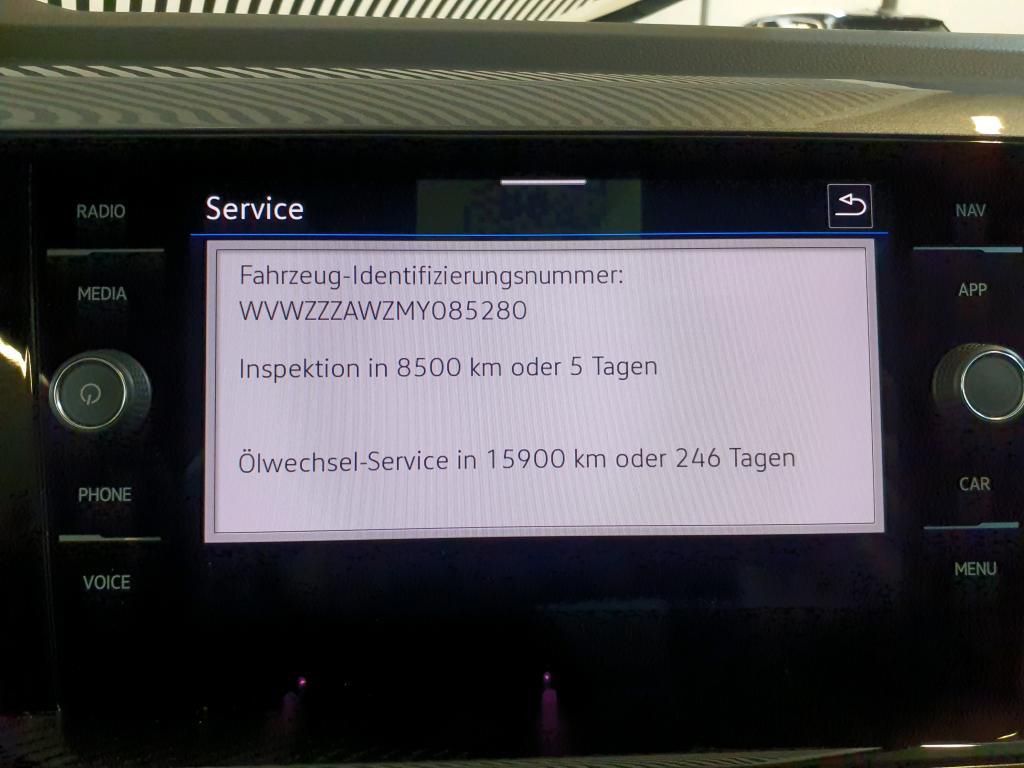 Volkswagen Polo Highline 1.0 TSI BMT DSG 4 Türen Pano*RFK*P