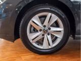 Volkswagen Golf VIII Variant 2.0 TDI SHZ PDC LED SHZ LED - Autos aus dem Jahr 2023