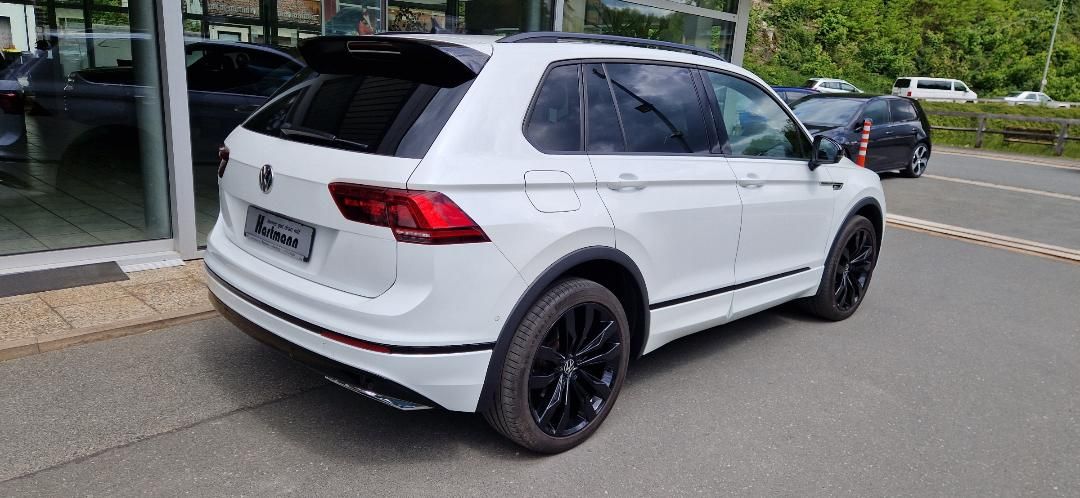 Volkswagen Tiguan Highline R-Line BlackStyle DSG 4M PGD Nav foto 3