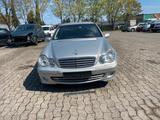 Mercedes-Benz C 270 CDI T ELEGANCE - Mercedes-Benz C 270 mit Diesel-Antrieb: Automatik